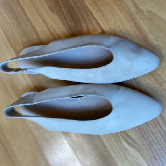 Everlane Women's Flats in Beige - Picture 5 of 7